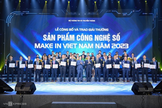 Thumbnail Bốn sản phẩm đạt giải Vàng Make in Vietnam 2023